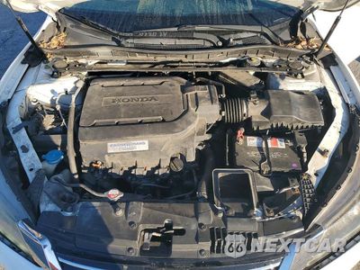 Zdjęcie 11 z 12 samochodu: 2015 HONDA ACCORD TOURING VIN:1HGCR3F99FA009858 - miniatura