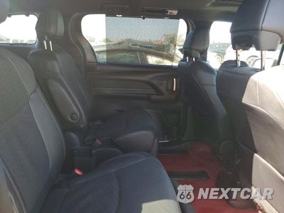 Zdjęcie 11 z 14 samochodu: 2025 TOYOTA SIENNA LIMITED 7-PASSENGER VIN:5TDZSKFC8SS202843 - miniatura