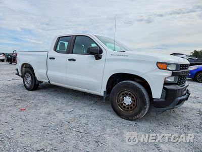Czwarte zdjęcie samochodu z boku: 2019 CHEVROLET SILVERADO C1500 VIN:1GCRWAEF4KZ208356 - miniatura