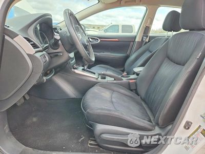 Zdjęcie 7 z 12 samochodu: 2019 NISSAN SENTRA SV VIN:3N1AB7AP9KY216251 - miniatura
