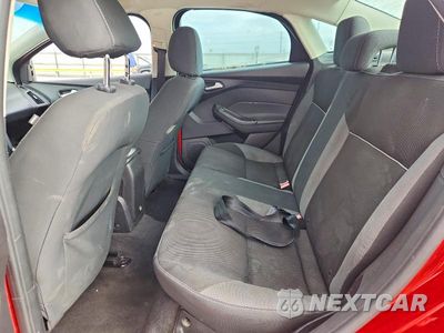 Zdjęcie 10 z 12 samochodu: 2014 FORD FOCUS SE VIN:1FADP3F24EL451905 - miniatura