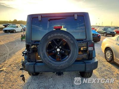 Zdjęcie 6 z 13 samochodu: 2018 JEEP WRANGLER UNLIMITED SPORT VIN:1C4BJWDG9JL884861 - miniatura