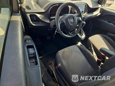Zdjęcie 8 z 12 samochodu: 2016 RAM PROMASTER CITY VIN:ZFBERFAT5G6B47242 - miniatura