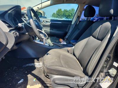 Zdjęcie 7 z 12 samochodu: 2019 NISSAN SENTRA SR VIN:3N1AB7AP5KY379155 - miniatura