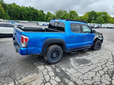 Trzecie zdjęcie samochodu z tyłu: 2023 TOYOTA TACOMA TRD OFF-ROAD VIN:3TYCZ5AN4PT105176 - miniatura