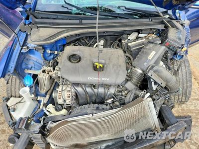 Zdjęcie 11 z 12 samochodu: 2017 HYUNDAI ELANTRA SE VIN:5NPD84LF0HH210047 - miniatura