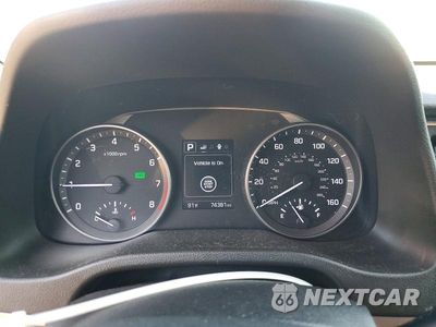 Zdjęcie 9 z 12 samochodu: 2017 HYUNDAI ELANTRA VALUE EDITION VIN:5NPD84LF1HH158749 - miniatura