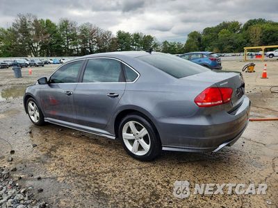 Drugie zdjęcie samochodu z przodu: 2013 VOLKSWAGEN PASSAT SE VIN:1VWBP7A36DC081903 - miniatura
