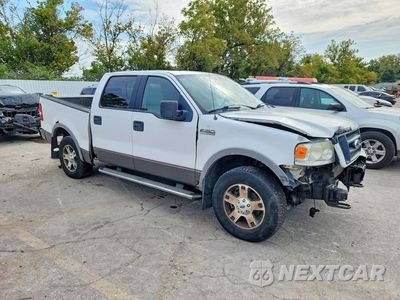 Czwarte zdjęcie samochodu z boku: 2006 FORD F150 SUPERCREW VIN:1FTPW14516FA45883 - miniatura