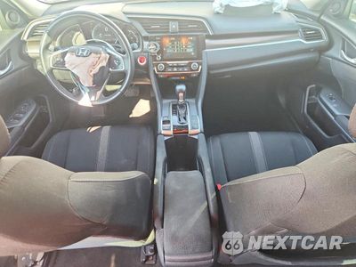 Zdjęcie 8 z 12 samochodu: 2019 HONDA CIVIC EX VIN:19XFC1F34KE018021 - miniatura