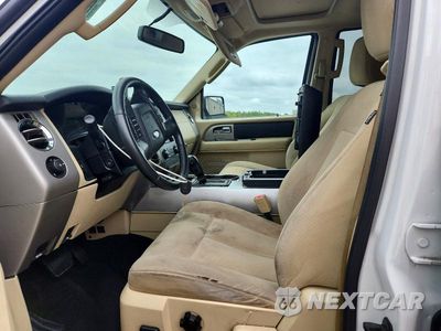Zdjęcie 7 z 13 samochodu: 2015 FORD EXPEDITION XLT VIN:1FMJU1HT8FEF32939 - miniatura