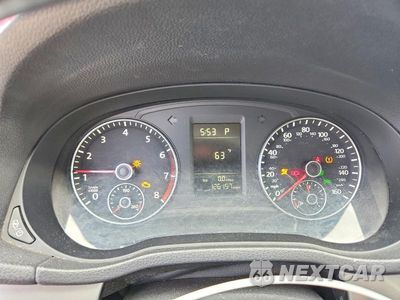 Zdjęcie 9 z 12 samochodu: 2015 VOLKSWAGEN PASSAT S VIN:1VWAT7A30FC091059 - miniatura