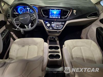 Zdjęcie 8 z 13 samochodu: 2017 CHRYSLER PACIFICA TOURING VIN:2C4RC1DG1HR516171 - miniatura
