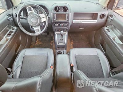 Zdjęcie 8 z 12 samochodu: 2015 JEEP COMPASS LATITUDE VIN:1C4NJDEB1FD395165 - miniatura