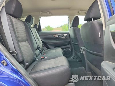 Zdjęcie 11 z 14 samochodu: 2020 NISSAN ROGUE S VIN:5N1AT2MV8LC751956 - miniatura