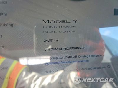 Zdjęcie 9 z 14 samochodu: 2024 TESLA MODEL Y VIN:7SAYGDEEXRF983555 - miniatura