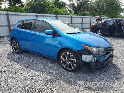 Czwarte zdjęcie samochodu z boku: 2018 TOYOTA COROLLA IM BASE VIN:JTNKARJE4JJ569591 - miniatura