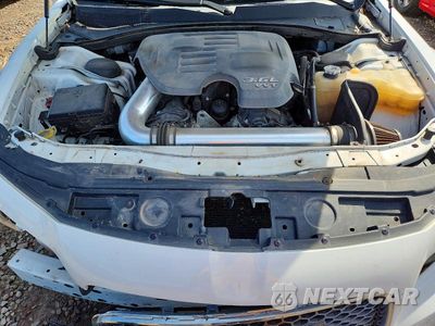 Zdjęcie 11 z 13 samochodu: 2016 CHRYSLER 300C VIN:2C3CCAEG2GH348795 - miniatura