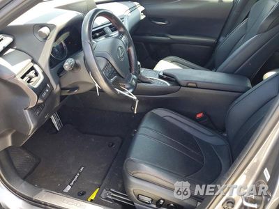 Zdjęcie 7 z 14 samochodu: 2021 LEXUS UX 250H VIN:JTHR9JBHXM2039306 - miniatura