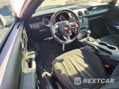Zdjęcie 8 z 13 samochodu: 2018 FORD MUSTANG VIN:1FA6P8TH1J5101063 - miniatura