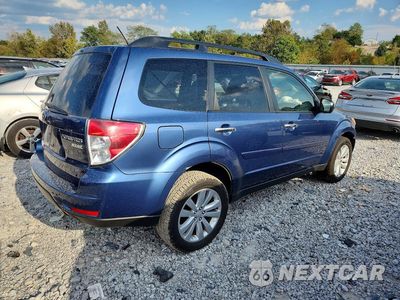 Trzecie zdjęcie samochodu z tyłu: 2012 SUBARU FORESTER 2.5X PREMIUM VIN:JF2SHADC9CH464259 - miniatura
