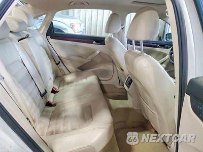 Zdjęcie 10 z 12 samochodu: 2013 VOLKSWAGEN PASSAT SEL VIN:1VWCN7A34DC106646 - miniatura