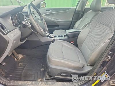 Zdjęcie 7 z 12 samochodu: 2011 HYUNDAI SONATA SE VIN:5NPEC4AC4BH036454 - miniatura