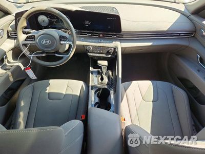 Zdjęcie 8 z 12 samochodu: 2024 HYUNDAI ELANTRA SEL VIN:KMHLS4DG0RU762560 - miniatura