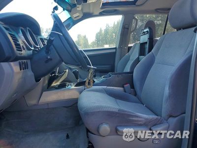 Zdjęcie 7 z 13 samochodu: 2004 TOYOTA 4RUNNER SR5 VIN:JTEBU14R148018019 - miniatura