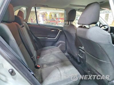 Zdjęcie 11 z 14 samochodu: 2021 TOYOTA RAV4 HYBRID XLE VIN:4T3R6RFV3MU011914 - miniatura