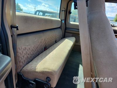 Zdjęcie 10 z 13 samochodu: 1999 FORD F250 SUPER DUTY VIN:1FTNX21F3XEB32196 - miniatura