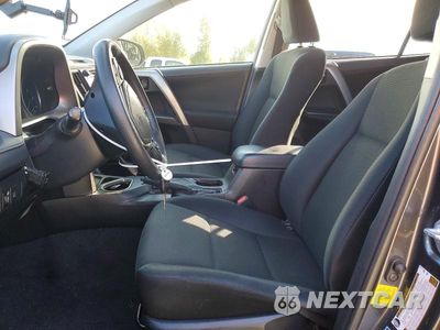 Zdjęcie 7 z 14 samochodu: 2017 TOYOTA RAV4 LE VIN:JTMBFREV0HJ170817 - miniatura