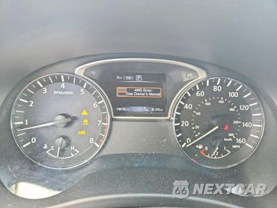 Zdjęcie 9 z 13 samochodu: 2017 NISSAN PATHFINDER SL VIN:5N1DR2MM2HC626543 - miniatura