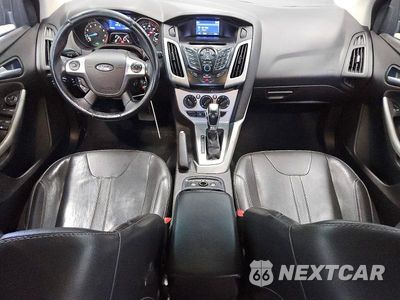Zdjęcie 8 z 12 samochodu: 2014 FORD FOCUS SE VIN:1FADP3K22EL269626 - miniatura