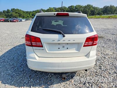 Zdjęcie 6 z 13 samochodu: 2017 DODGE JOURNEY SE VIN:3C4PDCAB9HT633390 - miniatura