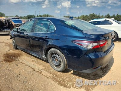 Drugie zdjęcie samochodu z przodu: 2021 TOYOTA CAMRY LE VIN:4T1C31AK2MU030637 - miniatura