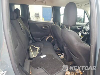 Zdjęcie 11 z 13 samochodu: 2017 JEEP RENEGADE LATITUDE VIN:ZACCJBBB6HPE81916 - miniatura