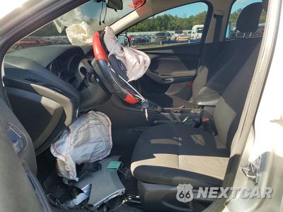 Zdjęcie 7 z 12 samochodu: 2018 FORD FOCUS SE VIN:1FADP3F23JL250782 - miniatura