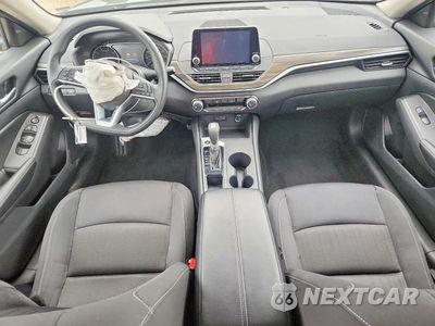 Zdjęcie 8 z 12 samochodu: 2025 NISSAN ALTIMA SV VIN:1N4BL4DV1SN391538 - miniatura