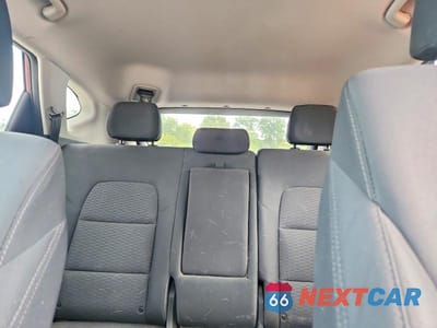 Zdjęcie 10 z 14 samochodu: 2020 HYUNDAI TUCSON VALUE VIN:KM8J3CA41LU116086 - miniatura