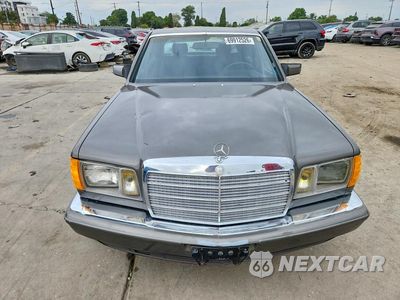 Piąte zdjęcie samochodu w środku: 1985 MERCEDES-BENZ 500 SEL VIN:WDBCA37D3FA109137 - miniatura
