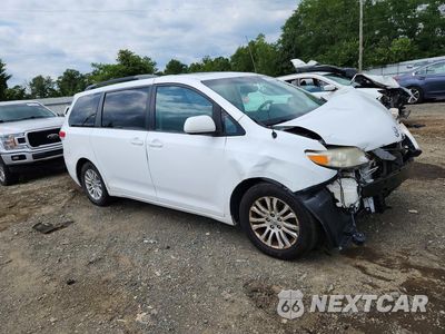 Czwarte zdjęcie samochodu z boku: 2013 TOYOTA SIENNA XLE 8-PASSENGER VIN:5TDYK3DC1DS397210 - miniatura