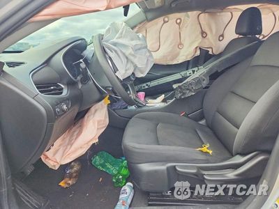 Zdjęcie 13 z 24 samochodu: 2022 CHEVROLET MALIBU LS VIN:1G1ZC5ST1NF147976 - miniatura