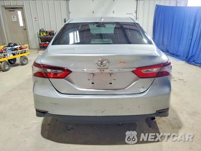 Zdjęcie 6 z 12 samochodu: 2021 TOYOTA CAMRY LE VIN:4T1C11AK1MU542931 - miniatura