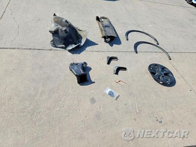 Zdjęcie 12 z 13 samochodu: 2023 TESLA MODEL Y VIN:7SAYGDEE4PA157701 - miniatura
