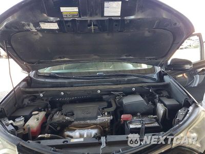 Zdjęcie 11 z 13 samochodu: 2018 TOYOTA RAV4 XLE VIN:2T3RFREV2JW785732 - miniatura