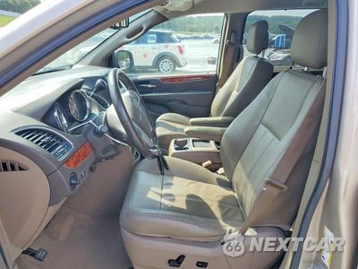 Zdjęcie 7 z 13 samochodu: 2015 CHRYSLER TOWN & COUNTRY TOURING VIN:2C4RC1BG6FR513802 - miniatura