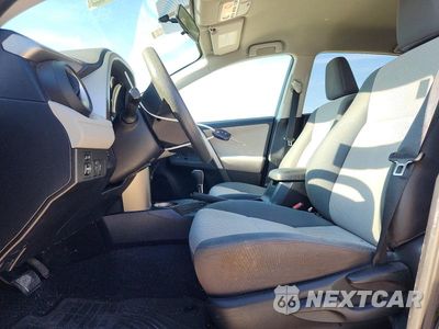 Zdjęcie 7 z 13 samochodu: 2015 TOYOTA RAV4 LE VIN:2T3BFREV1FW381071 - miniatura