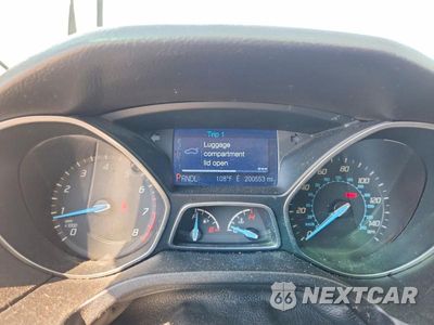 Zdjęcie 9 z 12 samochodu: 2014 FORD FOCUS SE VIN:1FADP3K22EL115062 - miniatura