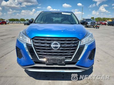 Piąte zdjęcie samochodu w środku: 2024 NISSAN KICKS VIN:3N1CP5BV1RL595104 - miniatura
